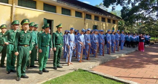 CHƯƠNG TRÌNH GIÁO DỤC TRẢI NGHIỆM  “NHỮNG NĂM THÁNG LỊCH SỬ HÀO HÙNG”