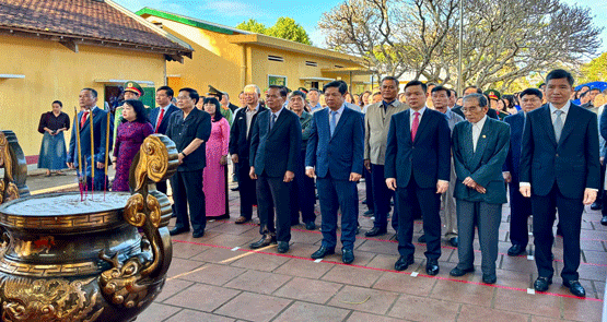 LỄ DÂNG HƯƠNG NHÂN KỶ NIỆM 51 NĂM CHIẾN THẮNG BUÔN MA THUỘT (10/3/1975 - 10/3/2026) TẠI DI TÍCH LỊCH SỬ QUỐC GIA ĐẶC BIỆT NHÀ ĐÀY BUÔN MA THUỘT