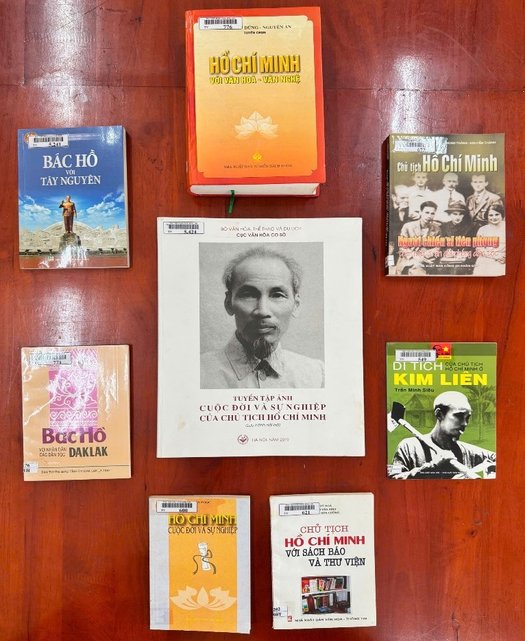 GIỚI THIỆU SÁCH NHÂN KỶ NIỆM 136 NĂM  NGÀY SINH CHỦ TỊCH HỒ CHÍ MINH (19/5/1890 - 19/5/2026)