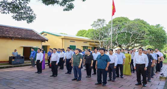 SỞ VĂN HÓA, THỂ THAO VÀ DU LỊCH TỈNH ĐẮK LẮK TỔ CHỨC LỄ DÂNG HƯƠNG TƯỞNG NIỆM CÁC ANH HÙNG LIỆT SĨ NHÂN KỶ NIỆM 79 NĂM NGÀY THƯƠNG BINH - LIỆT SĨ  (27/7/1947 - 27/7/2026)