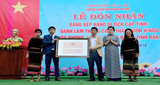 DANH LAM, THẮNG CẢNH THÁC BUÔN H'NGÔ ĐÓN NHẬN BẰNG XẾP HẠNG DI TÍCH CẤP TỈNH