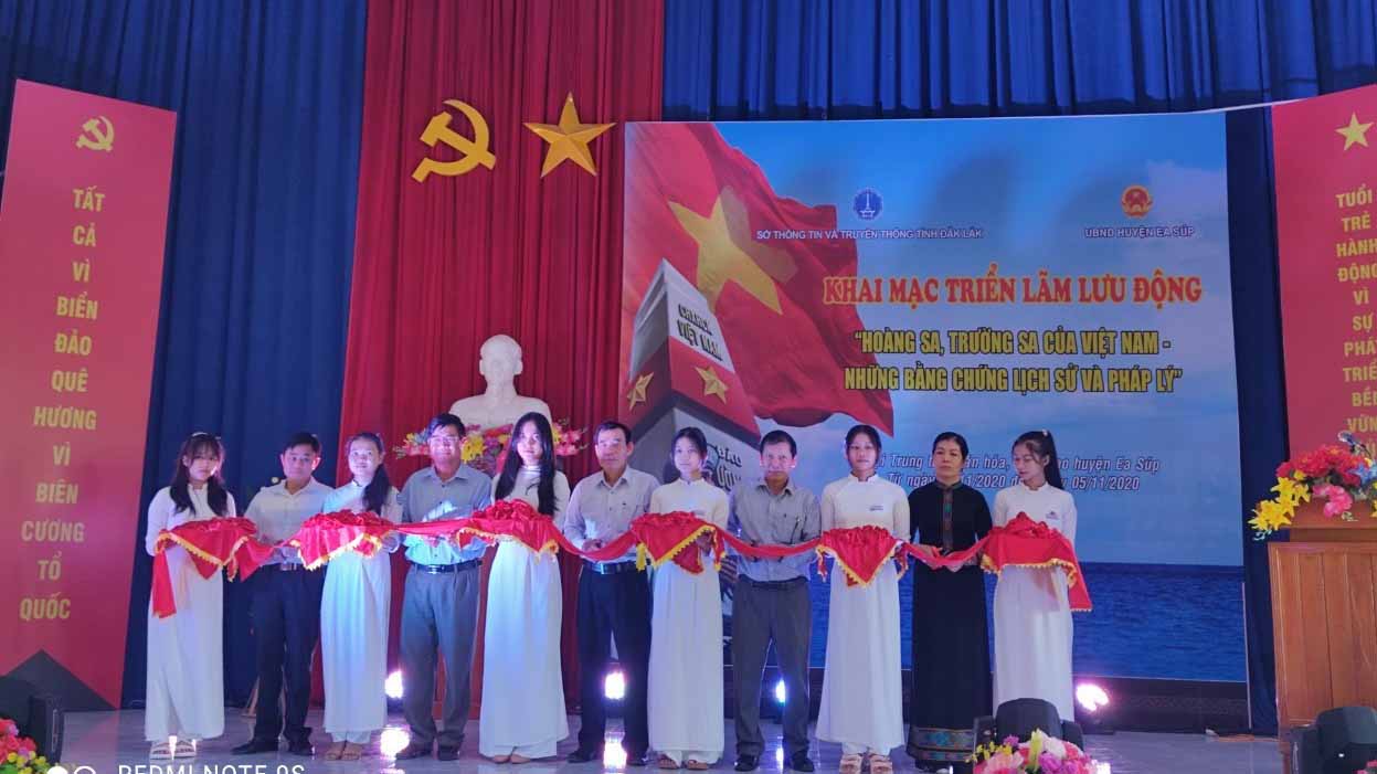 KHAI MẠC TRIỂN LÃM LƯU ĐỘNG “HOÀNG SA, TRƯỜNG SA CỦA VIỆT NAM - NHỮNG BẰNG CHỨNG LỊCH SỬ VÀ PHÁP LÝ”